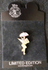 Disney Shopping Tinker Bell Peter Pan Umbrella Pin le 250   45627 brand New Card