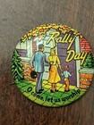 Vintage 1950 s  rally Day  O Come Let Us Worship Church Pinback Button Pin 