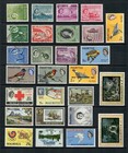  at2321  Mauritius - Approx 75 Stamps On 3 Stockpages  Nice Range And Cancels
