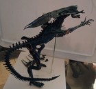 Neca Reel Toys Aliens Alien Queen Deluxe Factory  Gently Used
