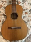 Vintage Martin 00-16c Classical Acoustic Guitar  1962-1988  With Hard Case 