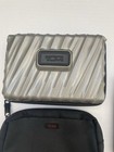 Tumi For Delta Cosmetic Toiletries Lot Of 3 Small Zip Bags   A Case   Travel