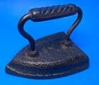 Antique Vintage  7 Cast Iron Sad Flat Iron   Farmhouse Decor   Doorstop