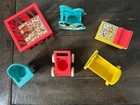 Very Nice - Vintage Fisher Price Little People Nursery  761 Set