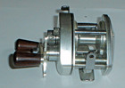 Vintage Shimano Bantam 100 Baitcasting Fishing Reel Made In Japan