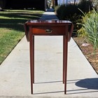 Antique Duncan Phyfe Mahogany Drop Leaf Side Table Pembroke Oval 1920s