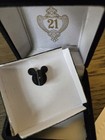 Disneyland 21 Royal Exclusive Dining Pin - Brand New  never Removed From Case 