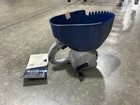 Chapin 8705a Hand Crank Spreader - 3 Liter