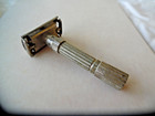 Vintage 1960 Gillette Fat Boy Adjustable 1-9  De Safety Razor F2