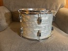 Ludwig 10   x14    Vintage Tom  B o Badge  Sky Blue Pearl