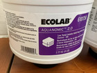 2 P ecolab Aquanomic 2 0 Low Temp Laundry Solid Sour Iron Control  Broken Caps