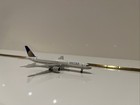 1 400 Ng Models Boeing 757-200 United Airlines Post-merger N543ua