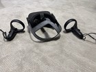 Oculus Quest Vr Headset  Black W  Touch Controllers   Usb Cable
