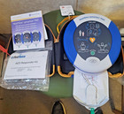  nice clean  Heartsine Sam 450p With New Pads  data charging Cord Not Included 