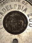 A114 - Coin - Encased 1951 D Wheat Penny - Souvenir Philadelphia Zoo - Good Luck