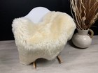 Natural Color Sheepskin Rug Beautiful Exquisite Pet Bed Soft Big Pelt Wool Decor
