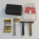 Lot Vintage Gillette Safety Razor Case 4 Parts 3 Piece Comb Plastic 2 Cases 