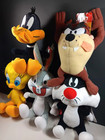 Looney Tunes Warner Brothers Set Of 5 Cartoon Stuffed Animal Plush 7  Figure Toy