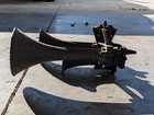 Leslie Supertyfon Diesel Locomotive Train 3-horn Assembly