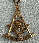 Vintage 10k Gold Freemason Masonic Past Master Pin  Sun And Compass - 4 9g