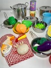 Pretend Play Kitchen Food Vintage Toy   Dishes Lot- Pots  Pans  Fruits   Veggies