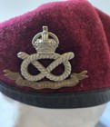 Repro British Airborne airlanding Beret W original S  Straffordshire Cap Badge