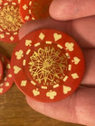 Misc Lot Of 10 Vintage Red Roulette Casino Chips   Wynn Casino Las Vegas 