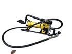 10000psi Manual Hydraulic Foot Pump W  6ft Rubberhose 3 8    Quick Coupler
