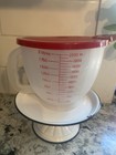 Vtg Tupperware Large Mix N Stor Red Letter Measuring 8 Cup 2 Qt batter Bowl 1977