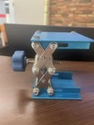 Vwr International 12620-900 Blue 4  X 4  Aluminum Support Jack 66lbs Max Load