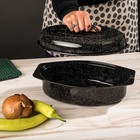 Granite Ware 13-inch Oval Roaster With Lid  13 Inches  Speckled Black