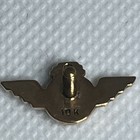 10k Gold Braniff Airways International Anniversary Pin   Emerald 1 Gram Total Wt