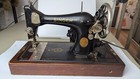 Vtg 1930s Singer Sewing Machine Black With Wood Case Ae520425 Untested As Is