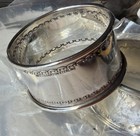 Reed   Barton Solid Sterling Silver Pair Of Rolled Edge Garland Napkin Rings 1oz