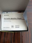 New Sony Minidisc Player Mz-e33 Walkman With Remote Headphones Open Box