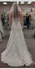 David s Bridal Jewel Lace A-line Wedding Dress  wg3755  Size 8  Veil Included  