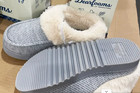 Dearfoams Women s Cozy Slip-on Slippers     Grey     New