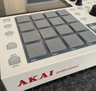 Akai Professional Mpc One Retro Edition Standalone Music Production Center