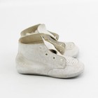 Vintage 1950 s White Leather S636 Baby Shoes With Suede Soles Size 2