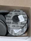 3m Deburring Wheel  3  Dia  Density 2  Aluminum Oxide Box Of 10 7100000858