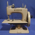 1950 s Singer Sewhandy Model No  20 Child s Not A Toy Sewing Machine W box Clamp