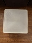 Tupperware Square Keeper Storage 166-4 With Lid 12x12