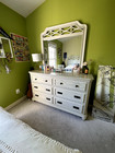Bedroom Set  excellent Condition 