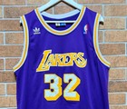 Los Angeles Lakers Nba Basketball Shirt Jersey  32 Johnson Adidas Size M Purple