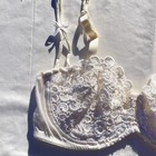 Vintage Victoria   s Secret Bra Usa White Lace Crochet Underwire 34c