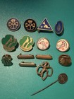 Girl Scouts Of The U s a  Vintage Pin Lot W  Display Box  Badges   Insignia