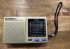 Bell And Howell World Receiver 9 Band Shortwave Fm mw sw Works  Has Batteries 