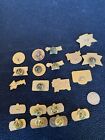 16 Vintage Wendys Fast Food Employee Uniform Crew Member Lapel Shirt Hat Pins