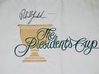 Phil Mickelson Autographed 2009 Pga The Presidents Cup Golf Pin Flag   Coa 