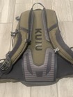 Kuiu Divide 1500  ash  Medium Back Pack  Size 1500 Cubic Inches Or 25l 